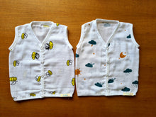 Load image into Gallery viewer, Muslin Cotton Jabla Pack of 2- Yellow Bee and High In Sky